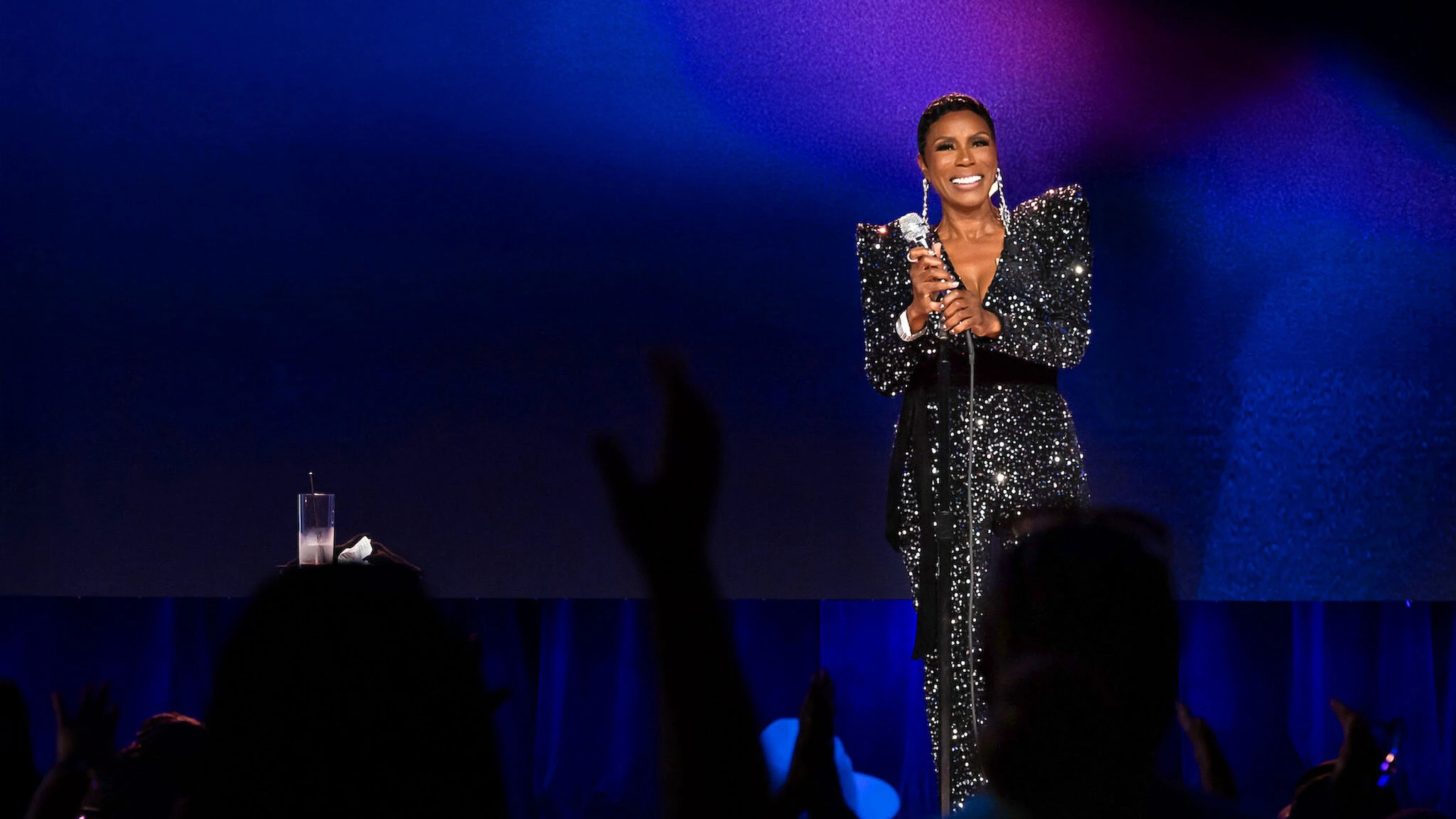Phim Sommore: Đèn chùm rực sáng - Sommore: Chandelier Fly (2026)